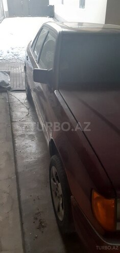 Mercedes E 200 1991, 136,000 km - 0.2 l - Şəki