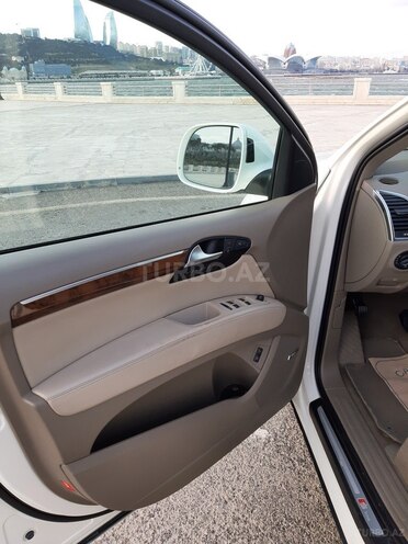 Audi Q7 2007, 87,000 km - 4.2 l - Bakı