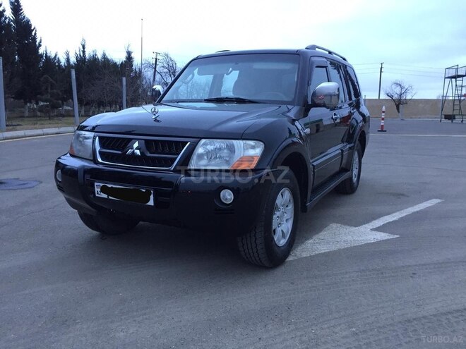 Mitsubishi Pajero 2007, 350,000 km - 3.0 л - Masallı