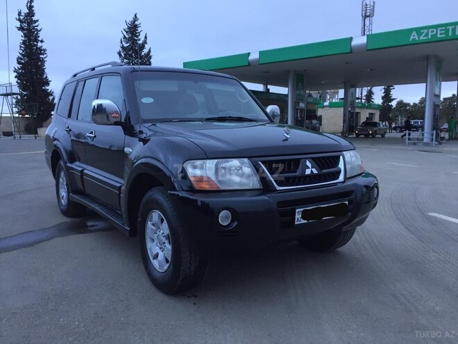 Mitsubishi Pajero 2007, 350,000 km - 3.0 л - Masallı