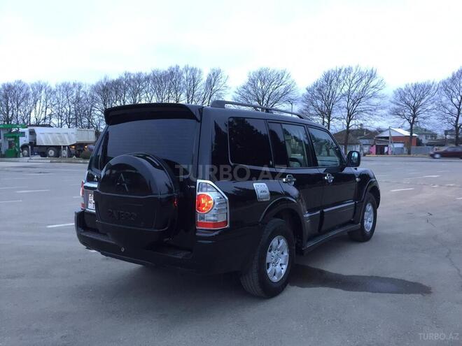 Mitsubishi Pajero 2007, 350,000 km - 3.0 л - Masallı