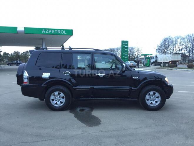 Mitsubishi Pajero 2007, 350,000 km - 3.0 л - Masallı