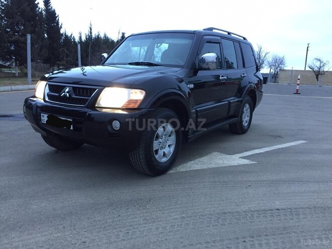 Mitsubishi Pajero 2007, 350,000 km - 3.0 л - Masallı