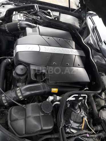 Mercedes E 320 2003, 268,000 km - 3.2 l - Bakı