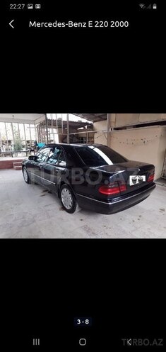 Mercedes E 220 2000, 432,000 km - 2.2 л - Bakı