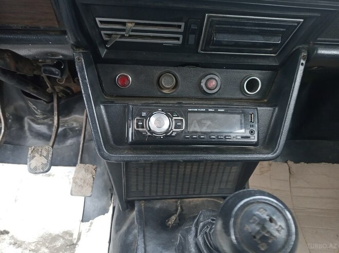 LADA (VAZ) 2106 1984, 257,000 km - 1.6 l - Saatlı