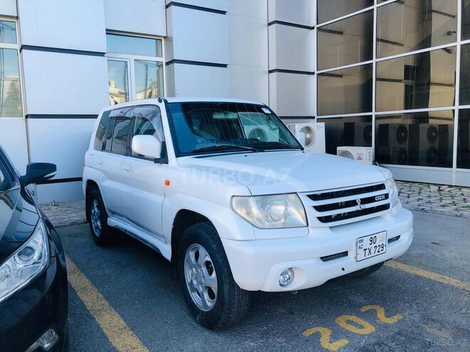 Mitsubishi Pajero io 2002, 217,888 km - 2.0 l - Bakı