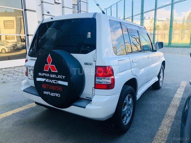 Mitsubishi Pajero io 2002, 217,888 km - 2.0 l - Bakı