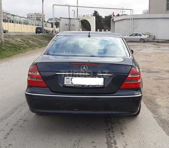 Mercedes E 220 2005, 270,000 km - 2.2 л - Bakı