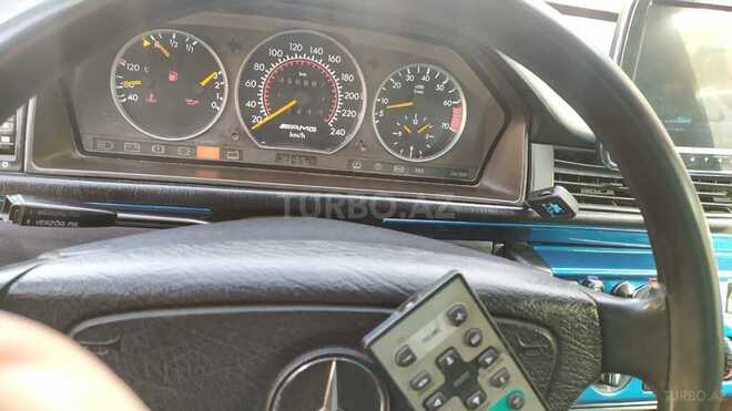 Mercedes E 220 1994, 390,000 km - 2.2 л - Bakı