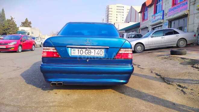 Mercedes E 220 1994, 390,000 km - 2.2 л - Bakı