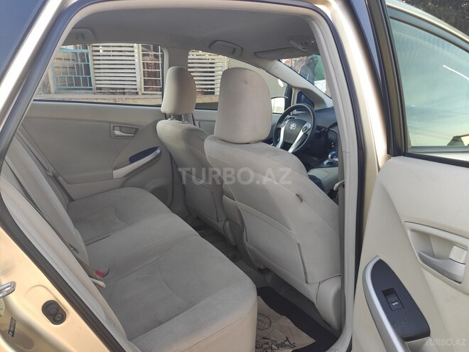 Toyota Prius 2011, 169,800 km - 1.8 l - Bakı