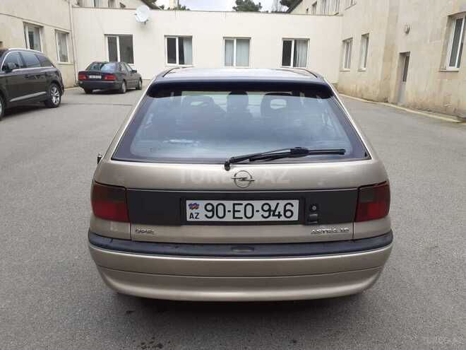 Opel Astra 1997, 270,000 km - 1.6 l - Bakı