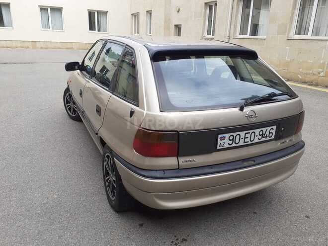 Opel Astra 1997, 270,000 km - 1.6 l - Bakı