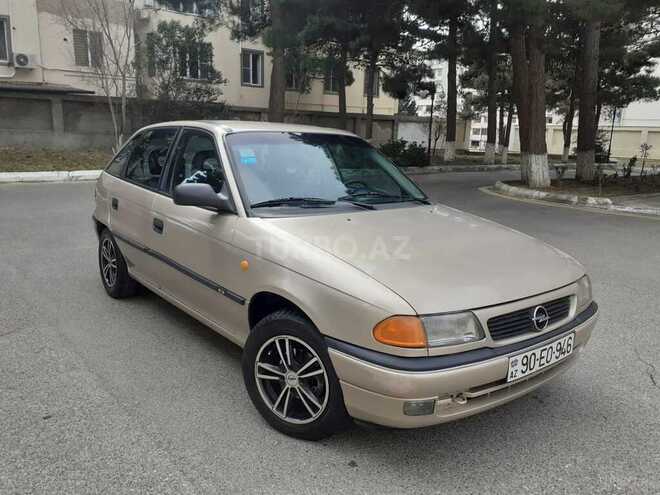 Opel Astra 1997, 270,000 km - 1.6 l - Bakı