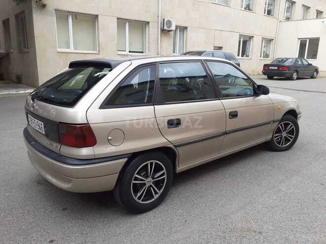 Opel Astra 1997, 270,000 km - 1.6 l - Bakı