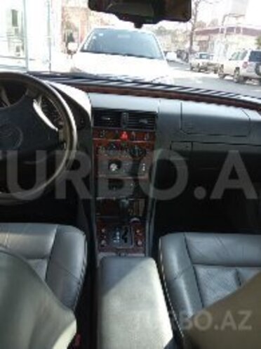 Mercedes C 220 1996, 273,400 km - 2.2 l - Bakı