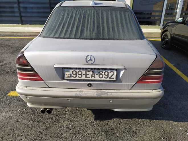 Mercedes C 200 1998, 467,600 km - 2.0 l - Qusar