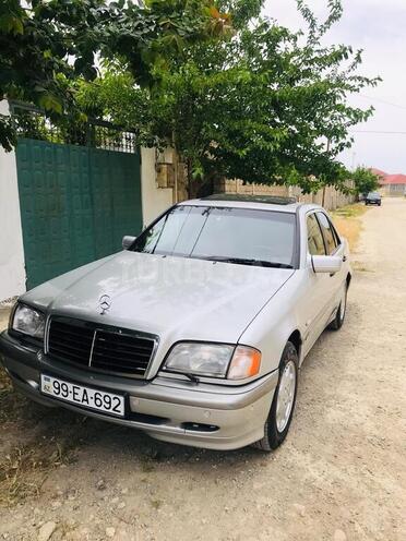 Mercedes C 200 1998, 467,600 km - 2.0 l - Qusar