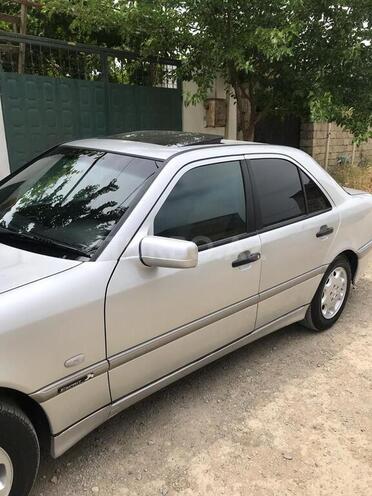 Mercedes C 200 1998, 467,600 km - 2.0 l - Qusar
