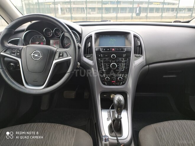 Opel Astra 2012, 149,000 km - 1.4 л - Bakı