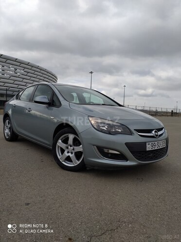 Opel Astra 2012, 149,000 km - 1.4 л - Bakı