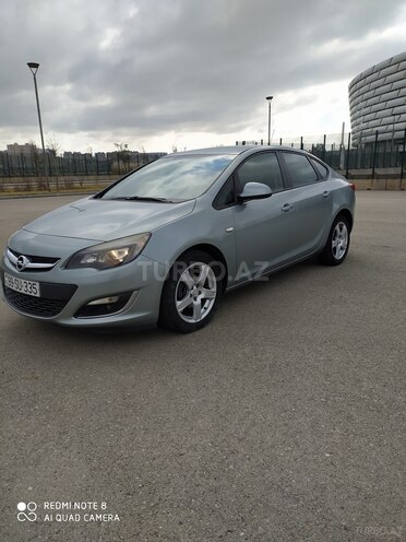 Opel Astra 2012, 149,000 km - 1.4 л - Bakı