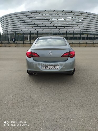 Opel Astra 2012, 149,000 km - 1.4 л - Bakı