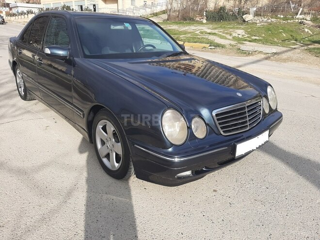 Mercedes E 270 1999, 338,000 km - 2.7 l - Bakı