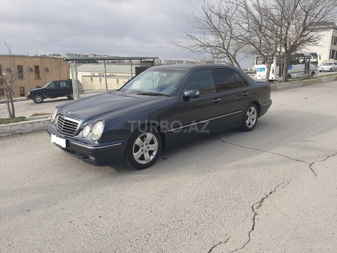 Mercedes E 270 1999, 338,000 km - 2.7 l - Bakı