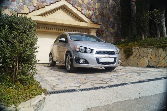 Chevrolet Sonic 2015, 98,000 km - 1.4 l - Bakı