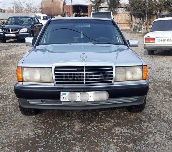 Mercedes 190 1990, 242,245 km - 2.0 л - Bərdə