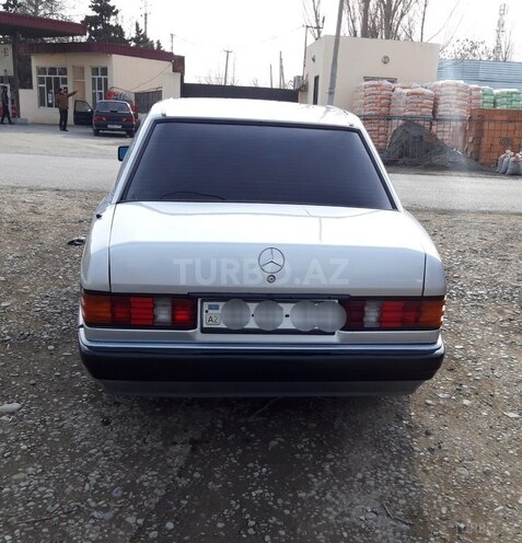 Mercedes 190 1990, 242,245 km - 2.0 л - Bərdə
