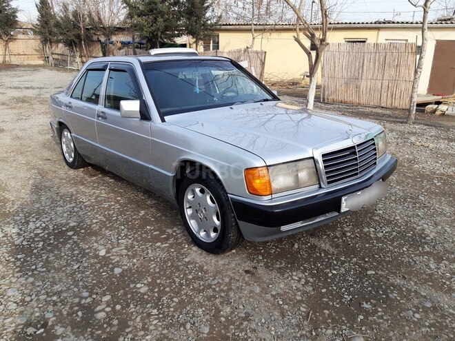 Mercedes 190 1990, 242,245 km - 2.0 л - Bərdə