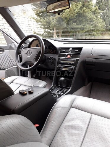Mercedes C 220 1995, 152,280 km - 2.2 l - Bakı