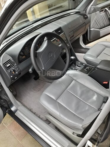 Mercedes C 220 1995, 152,280 km - 2.2 l - Bakı