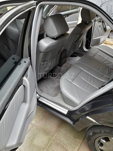 Mercedes C 220 1995, 152,280 km - 2.2 l - Bakı