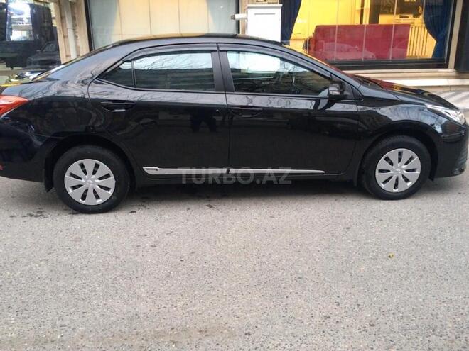 Toyota Corolla 2017, 50,000 km - 1.6 l - Bakı