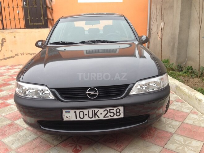 Opel Vectra 1997, 370,000 km - 1.6 л - Bakı