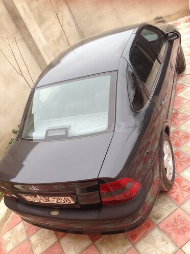 Opel Vectra 1997, 370,000 km - 1.6 л - Bakı