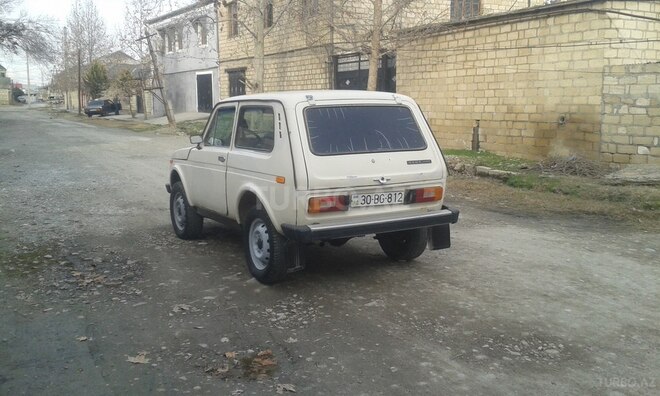 LADA (VAZ) Niva 1993, 668,565 km - 1.6 л - Yevlax