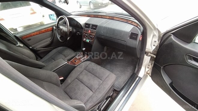 Mercedes C 230 1999, 219,400 km - 2.3 l - Gəncə
