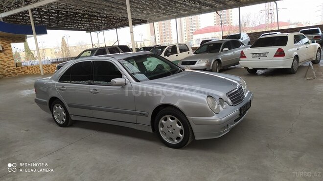 Mercedes E 200 2000, 244,000 km - 2.0 l - Gəncə