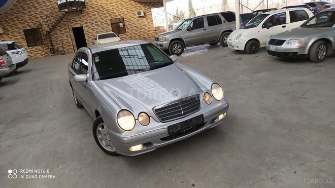 Mercedes E 200 2000, 244,000 km - 2.0 l - Gəncə
