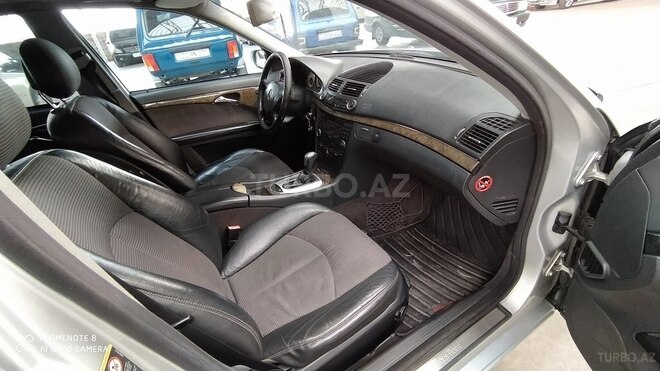 Mercedes E 270 2002, 322,333 km - 2.7 l - Gəncə