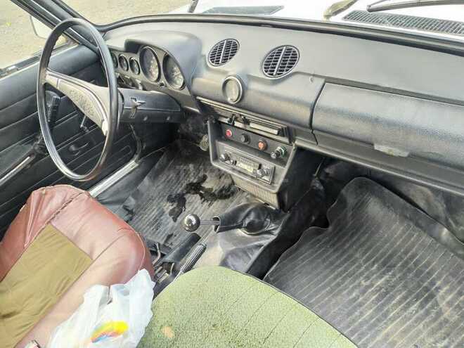 LADA (VAZ) 2106 1983, 580,000 km - 1.3 l - Mingəçevir