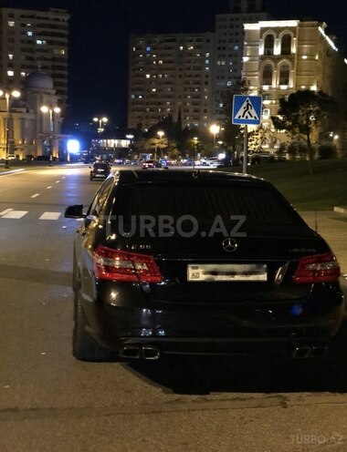 Mercedes E 500 2010, 167,000 km - 5.5 l - Bakı