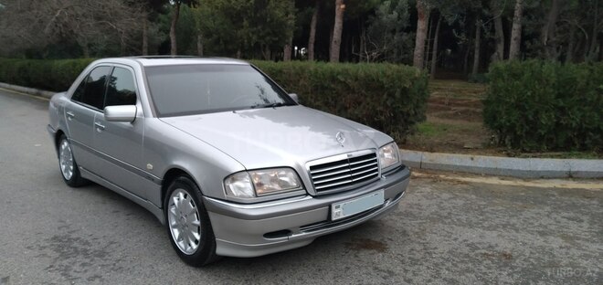 Mercedes C 180 1998, 270,000 km - 1.8 l - Bakı