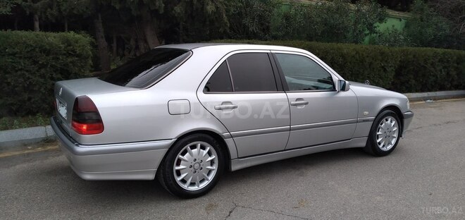 Mercedes C 180 1998, 270,000 km - 1.8 l - Bakı