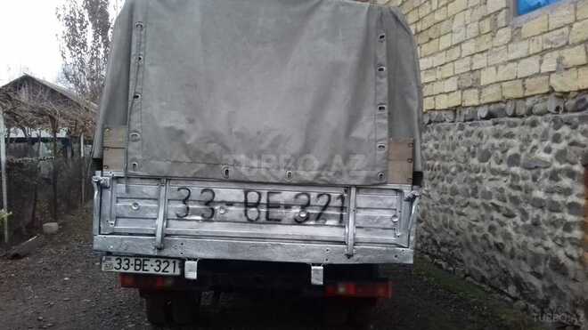 GAZ  1998, 144,000 km - 2.4 l - Qax